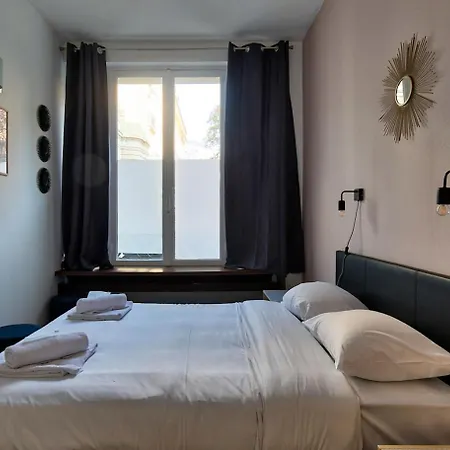 Cosy 6p Proche Des Champs-elysees